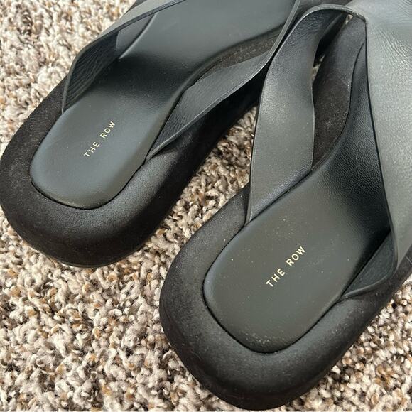 The Row Ginza Leather and Suede Platform Flip Flops - 40 - Picture 4 of 11